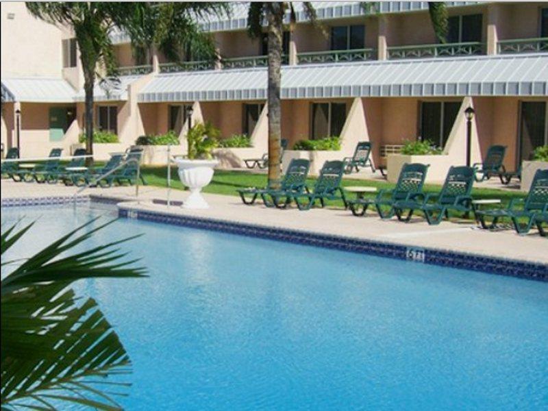 Castaways Resort And Suites Φρίπορτ Εξωτερικό φωτογραφία