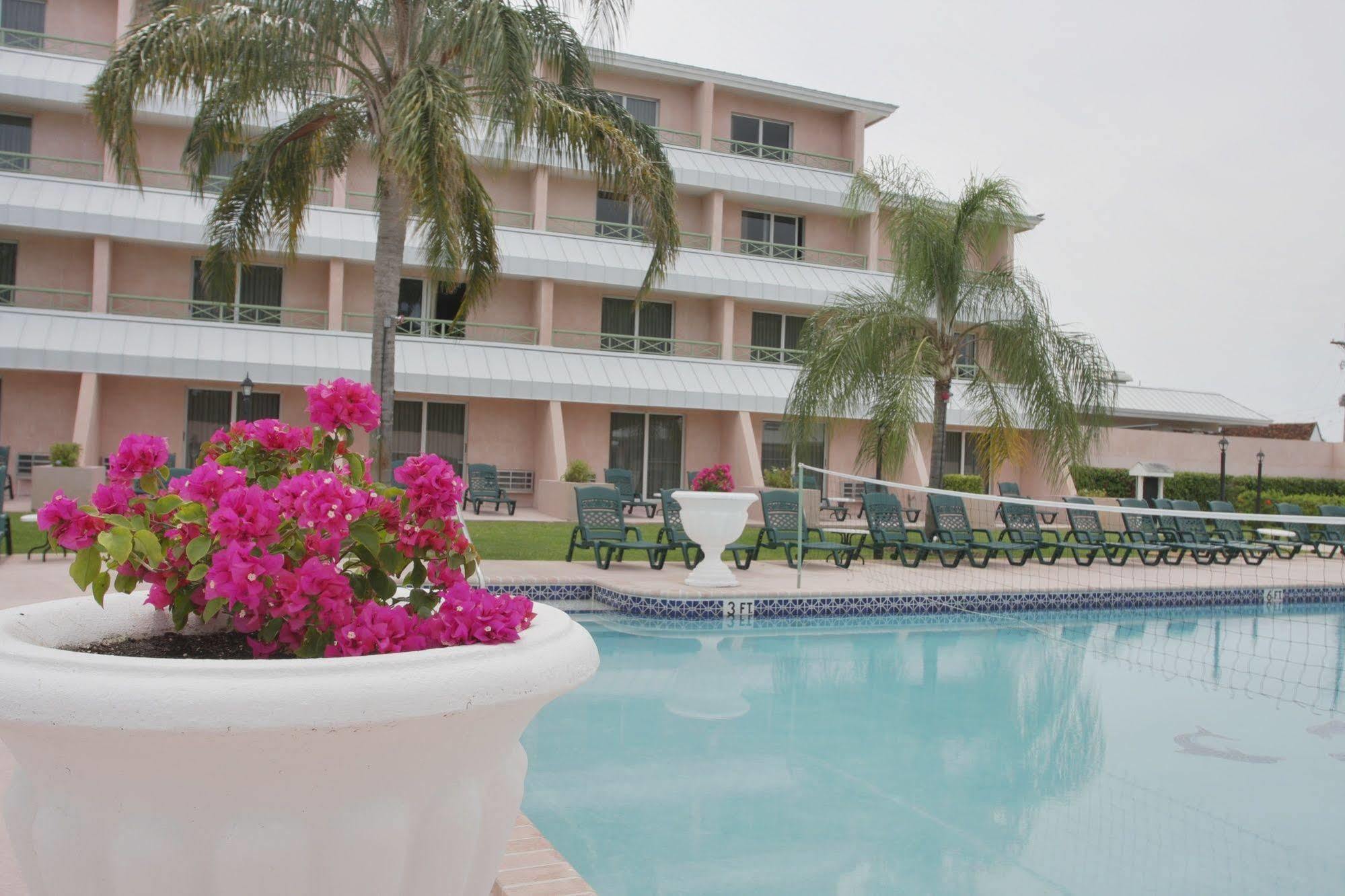 Castaways Resort And Suites Φρίπορτ Εξωτερικό φωτογραφία